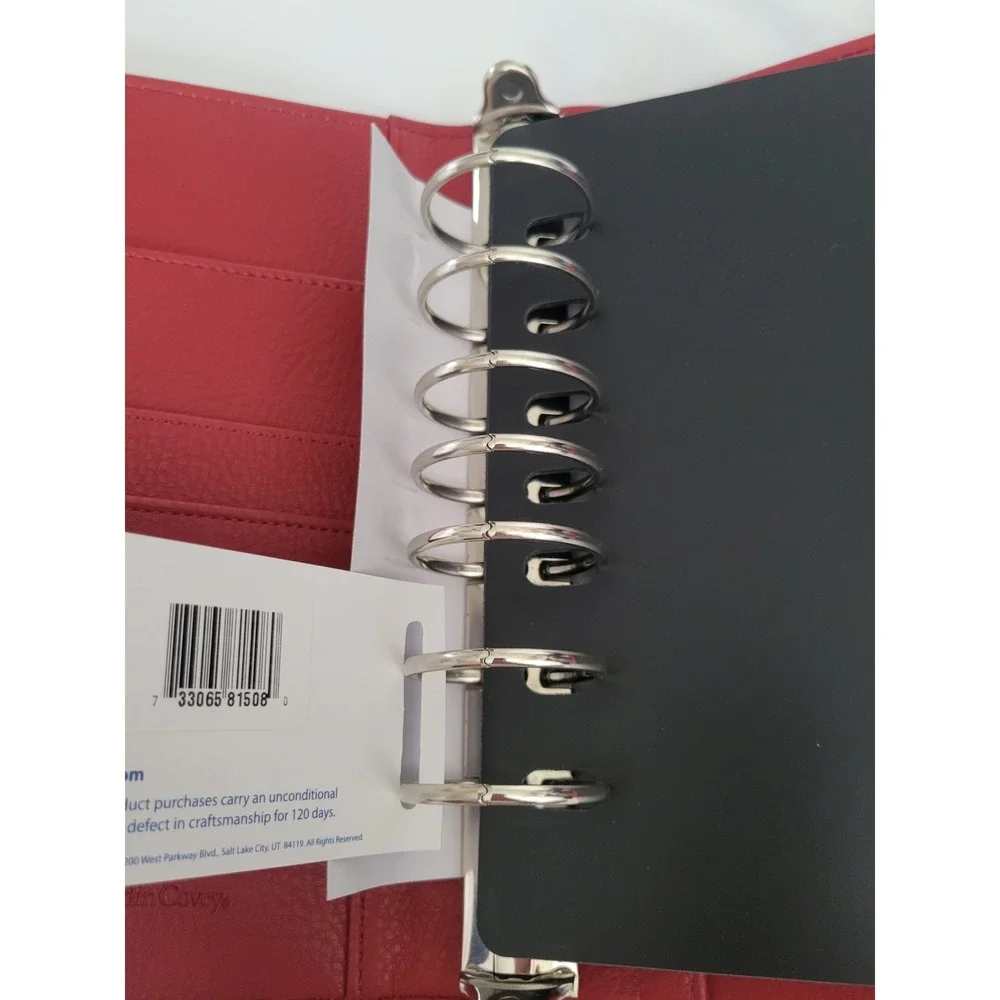 FranklinCovey Classic Ruby Red Pebble Leather 1.5
